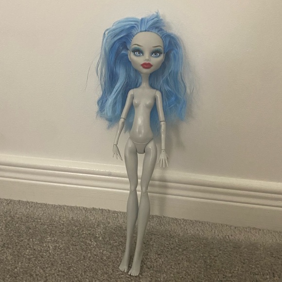 Monster high ghoulia - Picture 1 of 3